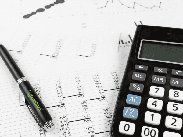 Einsparpotenzial berechnen. Energiesparrechner. Einsparpotential durch Umrüstung auf LED-Lichttechnik mit dem Energiesparrechner berechnen. Beleuchtung für Industrie und Gewerbe. LED-Hallenbeleuchtung für Industrie