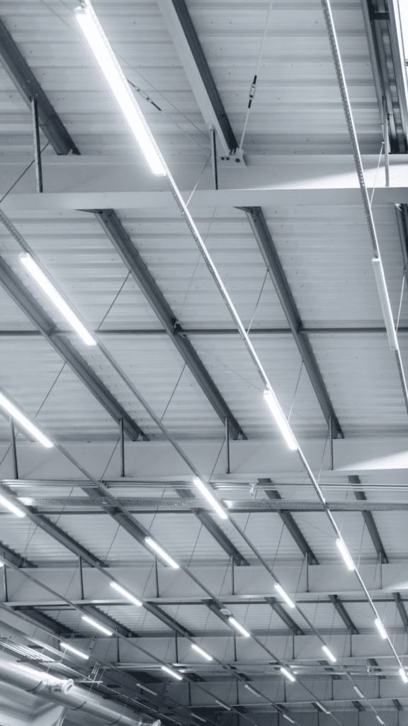 LED-Umrüstung für Industrie und Gewerbe. Professionelle Lichtplanung inkl. Lichtsteuerung, DALI, Abstrahlwinkel und Energieersparnis. Beleuchtung für Industrie und Gewerbe